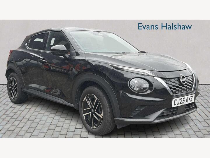 Nissan JUKE HATCHBACK 1.6 N-Connecta Auto Euro 6 5dr Nissan JUKE HATCHBACK 1.6 N-Connecta Auto Euro 6 5dr