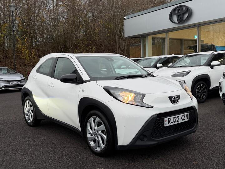 Toyota Aygo X 1.0 VVT-i Pure Euro 6 (s/s) 5dr