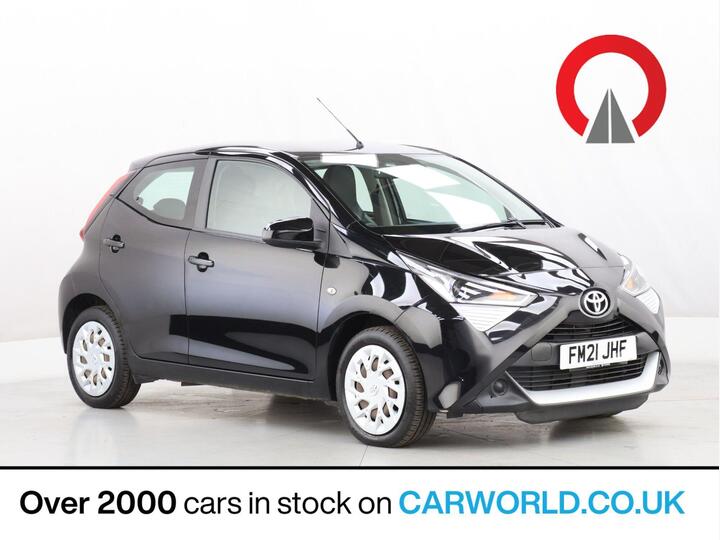 Toyota AYGO 1.0 VVT-i X-play Euro 6 (s/s) 5dr