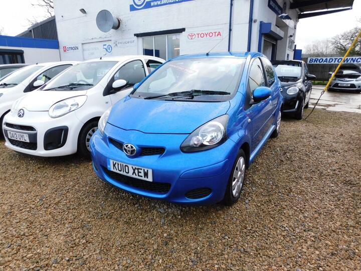 Toyota AYGO 1.0 VVT-i Blue Euro 4 5dr