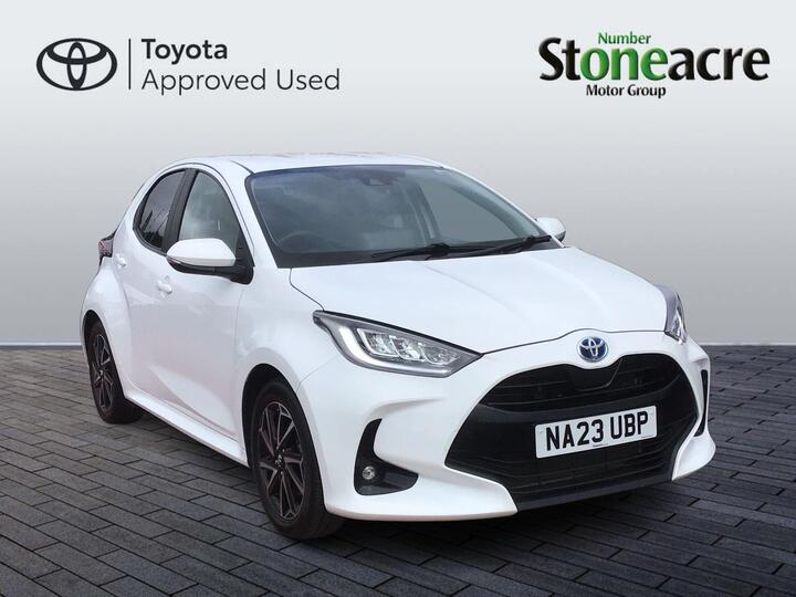 Toyota Yaris 1.5 VVT-h Design E-CVT Euro 6 (s/s) 5dr