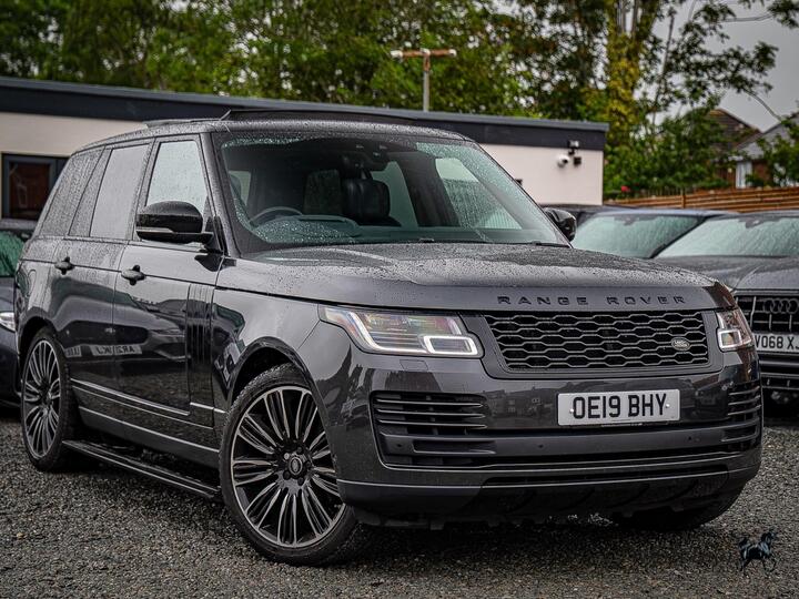 Land Rover Range Rover 3.0 TD V6 Vogue SE Auto 4WD Euro 6 (s/s) 5dr Land Rover Range Rover 3.0 TD V6 Vogue SE Auto 4WD Euro 6 (s/s) 5dr