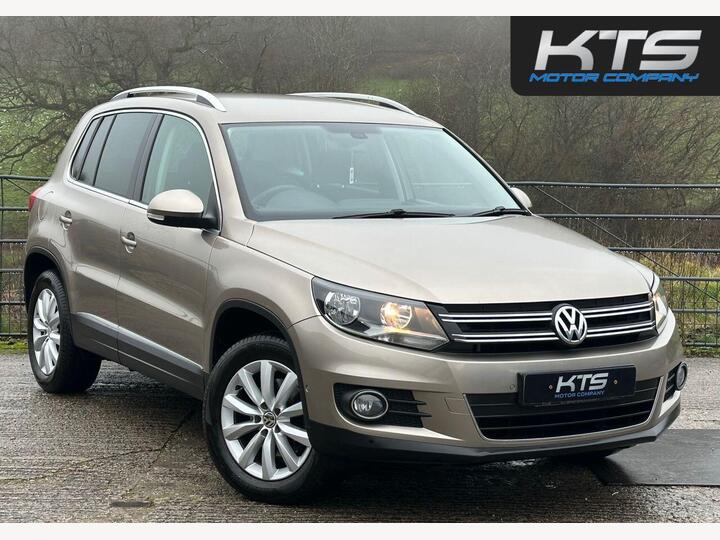 Volkswagen TIGUAN 2.0 TDI BlueMotion Tech Match DSG 4WD Euro 5 (s/s) 5dr