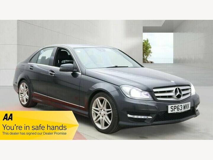 Mercedes-Benz C Class 2.1 C220 CDI AMG Sport Plus G-Tronic+ Euro 5 (s/s) 4dr