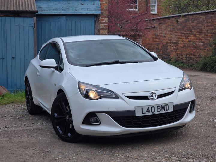 Vauxhall Astra GTC 1.4i Turbo Limited Edition Euro 6 (s/s) 3dr Vauxhall Astra GTC 1.4i Turbo Limited Edition Euro 6 (s/s) 3dr
