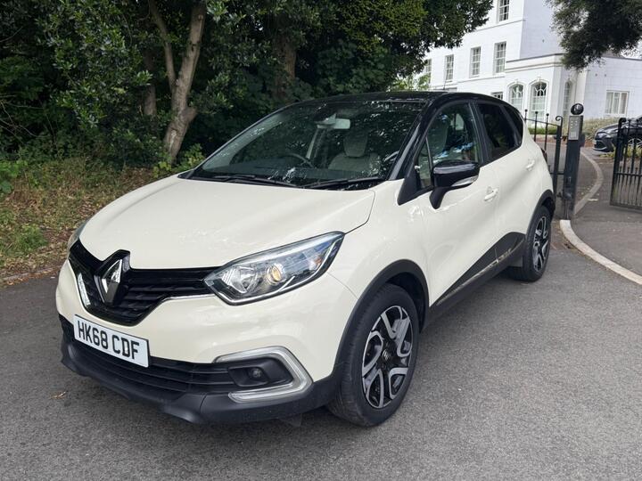 Renault Captur 0.9 TCe ENERGY Iconic Euro 6 (s/s) 5dr