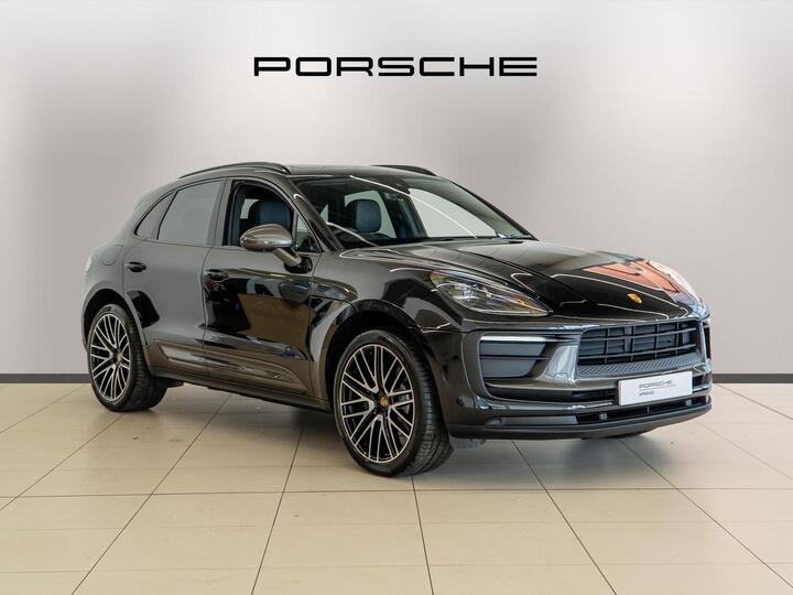 Porsche Macan 2.0T T PDK 4WD Euro 6 (s/s) 5dr Porsche Macan 2.0T T PDK 4WD Euro 6 (s/s) 5dr