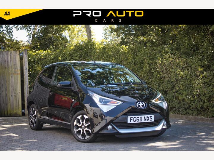 Toyota AYGO 1.0 VVT-i X-plore Euro 6 5dr