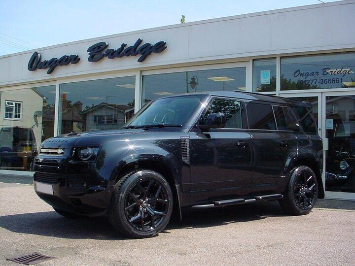 Land Rover Defender 110 3.0 D250 MHEV X-Dynamic SE Auto 4WD Euro 6 (s/s) 5dr