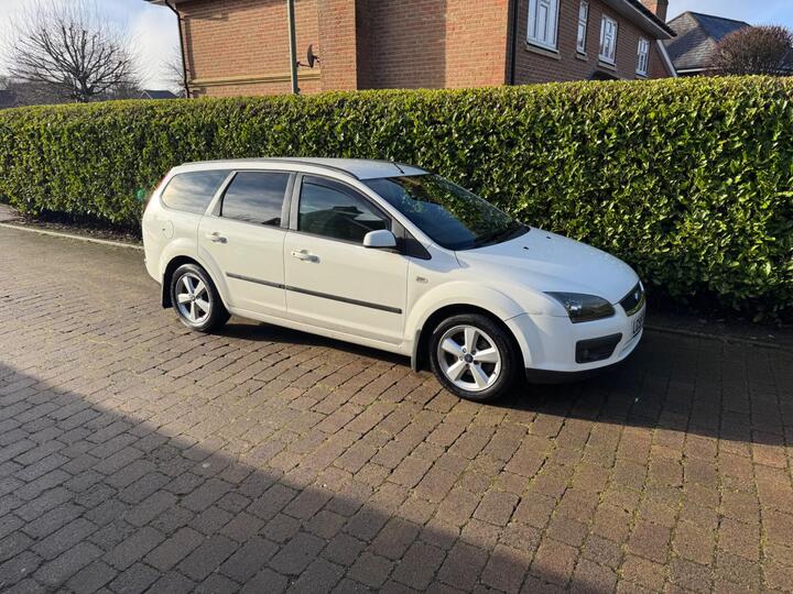 Ford Focus 1.6 Zetec Climate 5dr