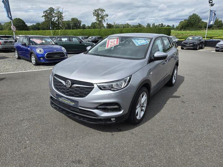 Vauxhall Grandland X 1.5 Turbo D BlueInjection SE Euro 6 (s/s) 5dr