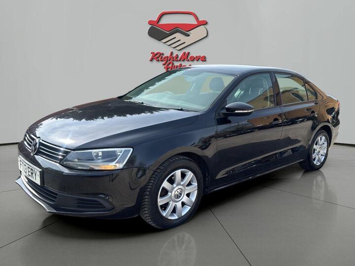 Volkswagen Jetta 1.6 TDI BlueMotion Tech S Euro 5 (s/s) 4dr Volkswagen Jetta 1.6 TDI BlueMotion Tech S Euro 5 (s/s) 4dr