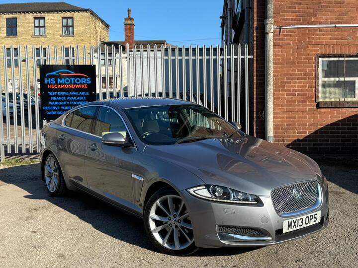 Jaguar XF 2.2d Luxury Auto Euro 5 (s/s) 4dr