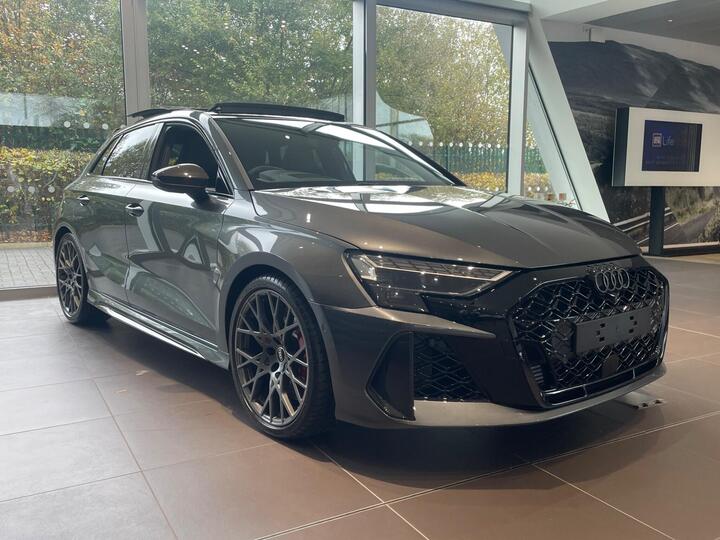 Audi RS3 2.5 TFSI Carbon Vorsprung Sportback S Tronic Quattro Euro 6 (s/s) 5dr