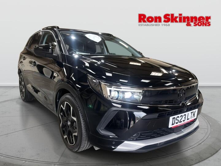 Vauxhall GRANDLAND 1.2 Turbo Ultimate Euro 6 (s/s) 5dr Vauxhall GRANDLAND 1.2 Turbo Ultimate Euro 6 (s/s) 5dr