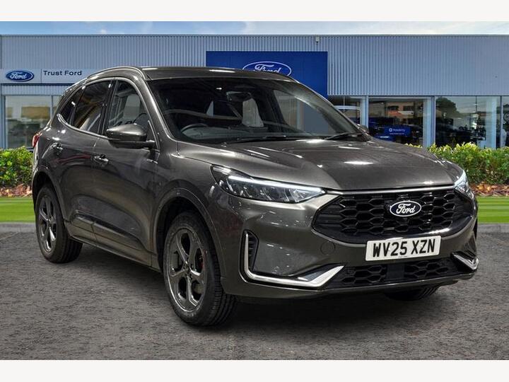 Ford Kuga 2.5 Duratec 14.4kWh ST-Line CVT Euro 6 (s/s) 5dr