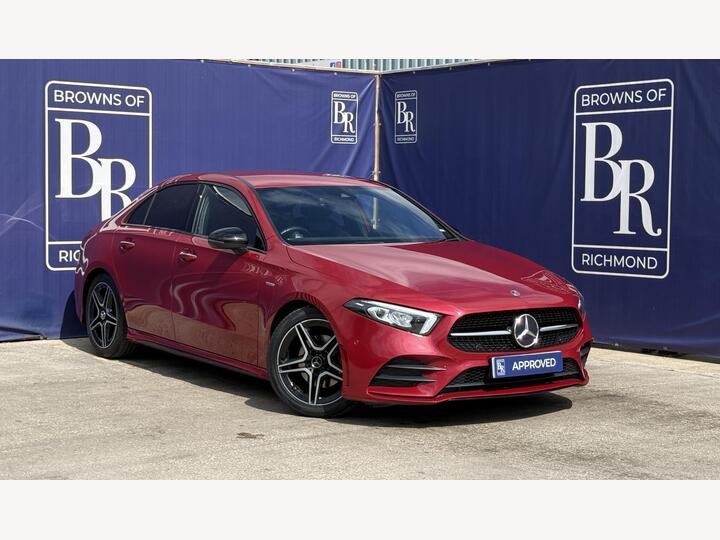 Mercedes-Benz A Class 1.3 A180 AMG Line Edition (Premium) 7G-DCT Euro 6 (s/s) 4dr
