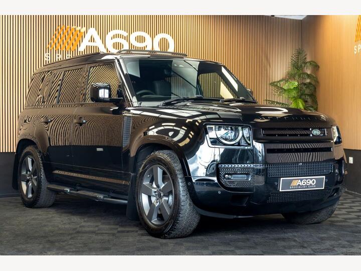 Land Rover DEFENDER 3.0 D300 MHEV X-Dynamic HSE Auto 4WD Euro 6 (s/s) 5dr Land Rover DEFENDER 3.0 D300 MHEV X-Dynamic HSE Auto 4WD Euro 6 (s/s) 5dr
