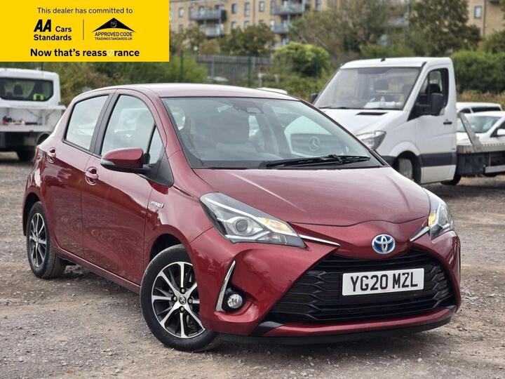 Toyota Yaris 1.5 VVT-h Icon Tech E-CVT Euro 6 (s/s) 5dr