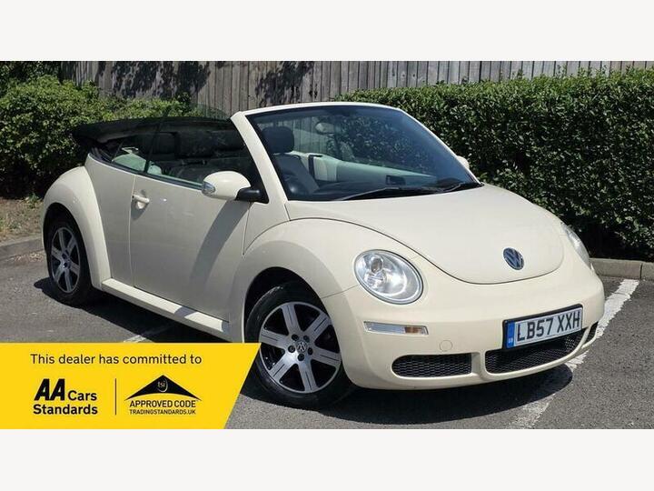 Volkswagen Beetle 1.6 Luna Cabriolet Euro 4 2dr