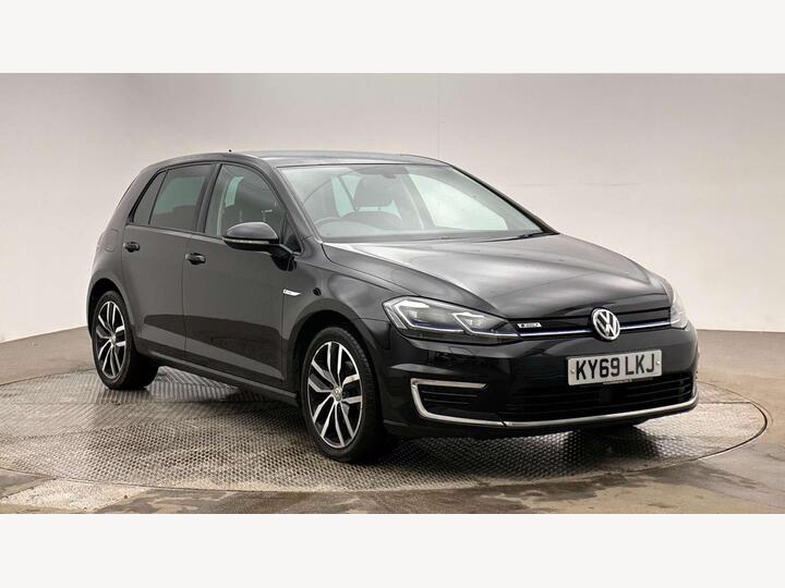Volkswagen Golf 35.8kWh E-Golf Auto 5dr
