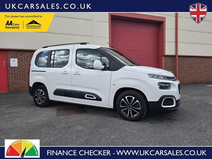Citroen BERLINGO 1.5 BlueHDi Flair M MPV Euro 6 (s/s) 5dr Citroen BERLINGO 1.5 BlueHDi Flair M MPV Euro 6 (s/s) 5dr