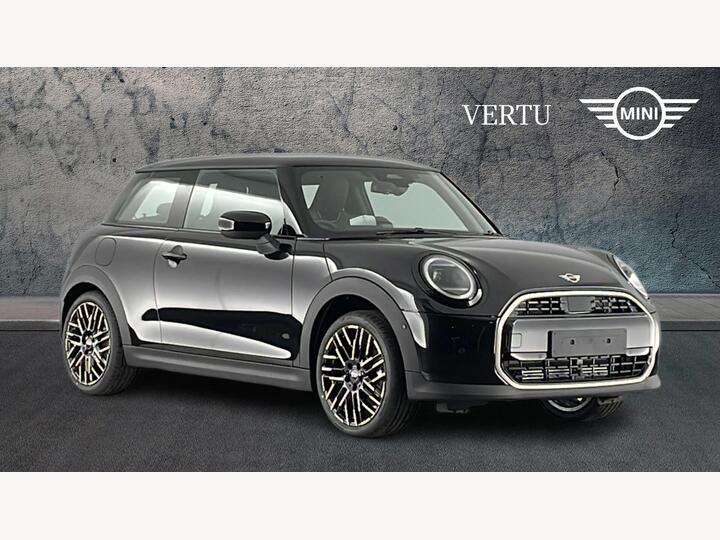 MINI Cooper 1.5C Exclusive Steptronic Euro 6 (s/s) 3dr