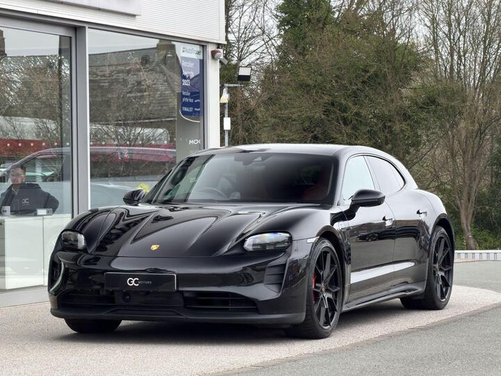 Porsche Taycan Performance Plus 93.4kWh GTS Sport Turismo Auto 4WD 5dr (11kW Charger) Porsche Taycan Performance Plus 93.4kWh GTS Sport Turismo Auto 4WD 5dr (11kW Charger)