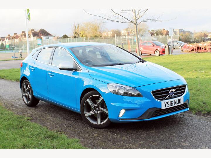 Volvo V40 2.0 T2 R-Design Euro 6 (s/s) 5dr