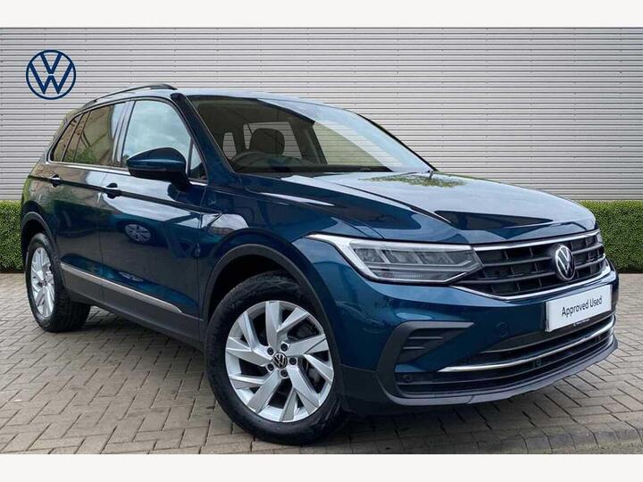 Volkswagen Tiguan 1.5 TSI Life Euro 6 (s/s) 5dr Volkswagen Tiguan 1.5 TSI Life Euro 6 (s/s) 5dr