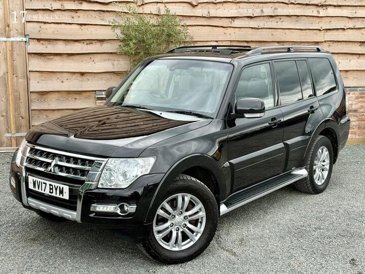 Mitsubishi Shogun 3.2 DI-DC SG3 Auto 4WD Euro 6 5dr LWB Mitsubishi Shogun 3.2 DI-DC SG3 Auto 4WD Euro 6 5dr LWB