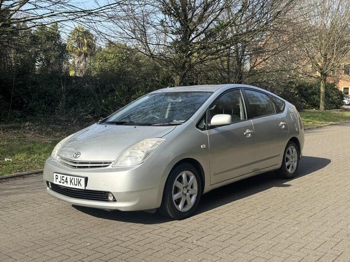 Toyota PRIUS 1.5 T4 CVT 5dr