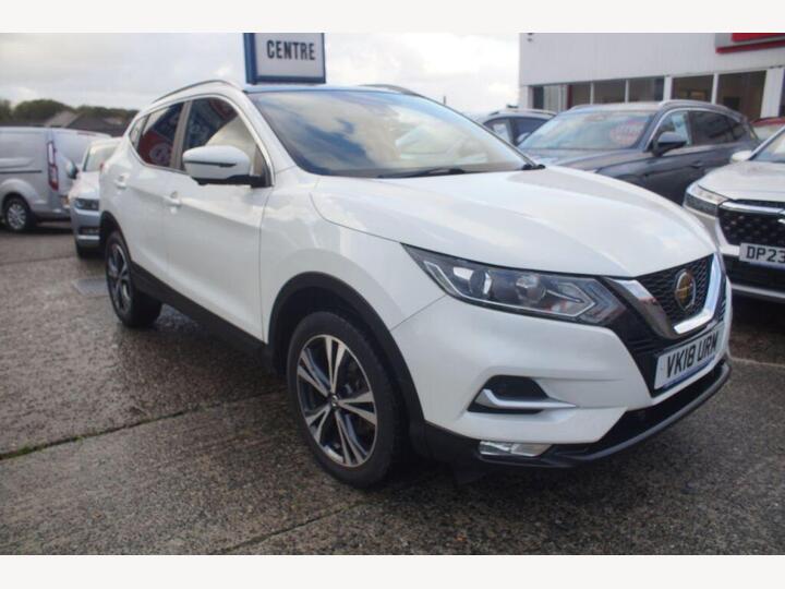 Nissan Qashqai 1.5 DCi N-Connecta Euro 6 (s/s) 5dr
