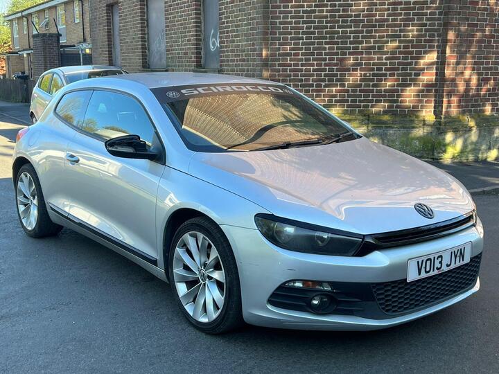 Volkswagen Scirocco 2.0 TDI BlueMotion Tech GT Euro 5 (s/s) 3dr (Leather, Nav) Volkswagen Scirocco 2.0 TDI BlueMotion Tech GT Euro 5 (s/s) 3dr (Leather, Nav)