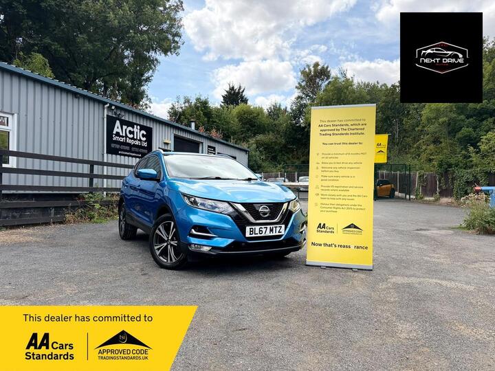Nissan Qashqai 1.2 DIG-T N-Connecta Euro 6 (s/s) 5dr