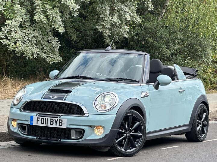 MINI Convertible 1.6 Cooper S Euro 5 (s/s) 2dr