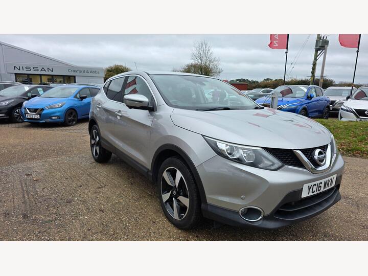 Nissan Qashqai 1.2 DIG-T N-Connecta XTRON 2WD Euro 6 (s/s) 5dr