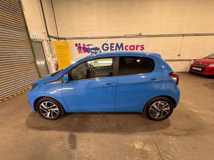 Peugeot 108 1.2 PureTech Allure Euro 6 5dr Peugeot 108 1.2 PureTech Allure Euro 6 5dr