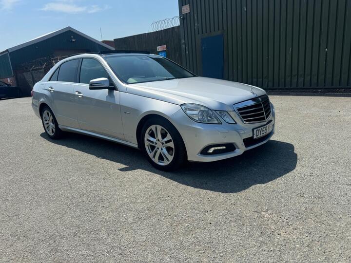 Mercedes-Benz E Class 2.1 E250 CDI BlueEfficiency Avantgarde Tiptronic Euro 5 4dr
