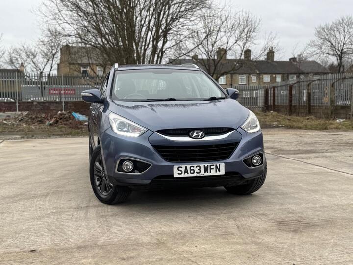 Hyundai Ix35 1.7 CRDi SE Euro 5 (s/s) 5dr Hyundai Ix35 1.7 CRDi SE Euro 5 (s/s) 5dr