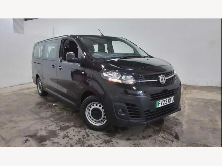 Vauxhall Vivaro Life 50kWh Combi Auto LWB 5dr (9 Seat, 7.4kW Charger)