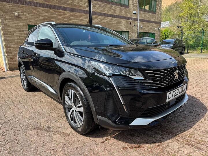 Peugeot 3008 1.2 PureTech Allure Premium + EAT Euro 6 (s/s) 5dr Peugeot 3008 1.2 PureTech Allure Premium + EAT Euro 6 (s/s) 5dr