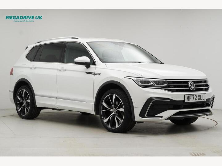 Volkswagen Tiguan Allspace 1.5 TSI R-Line DSG Euro 6 (s/s) 5dr Volkswagen Tiguan Allspace 1.5 TSI R-Line DSG Euro 6 (s/s) 5dr
