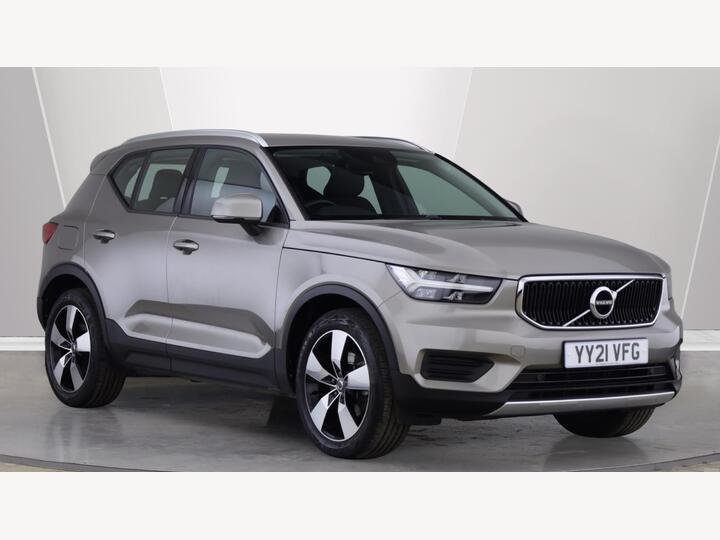 Volvo XC40 2.0 B4 MHEV Momentum Auto AWD Euro 6 (s/s) 5dr
