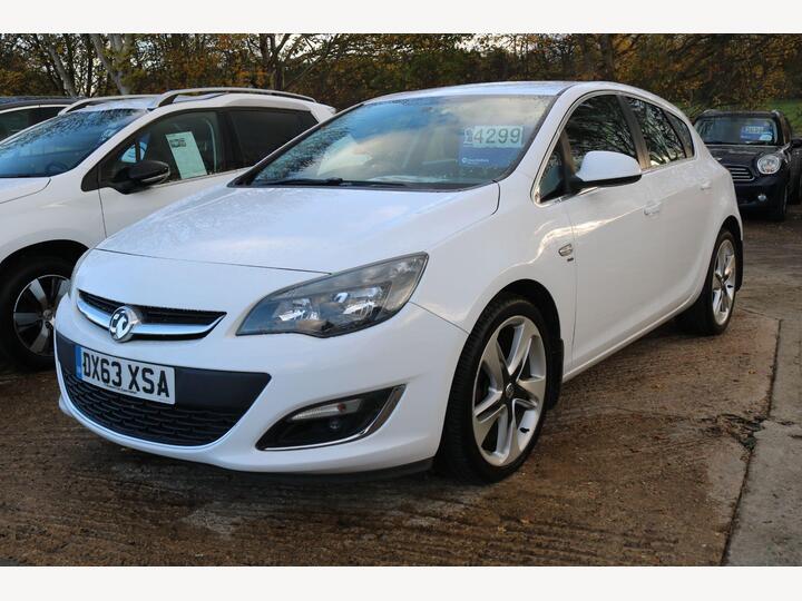 Vauxhall Astra 1.4T 16v SRi Euro 5 5dr