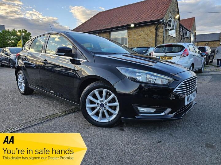 Ford Focus 1.0T EcoBoost Titanium Euro 6 (s/s) 5dr