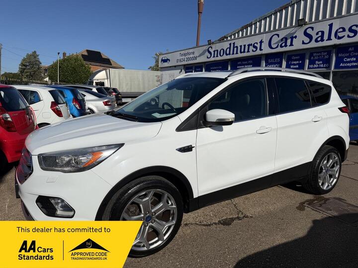 Ford Kuga 2.0 TDCi Titanium Euro 6 (s/s) 5dr