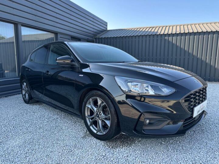 Ford Focus 1.0T EcoBoost ST-Line Euro 6 (s/s) 5dr