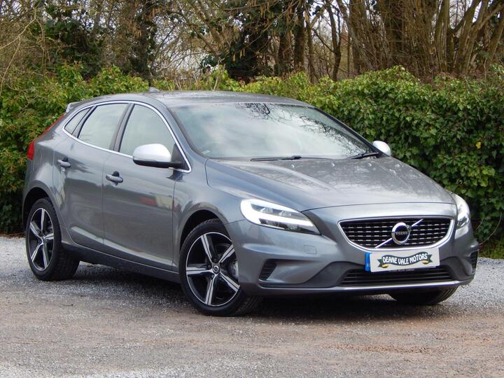 Volvo V40 2.0 T3 R-Design Nav Plus Euro 6 (s/s) 5dr