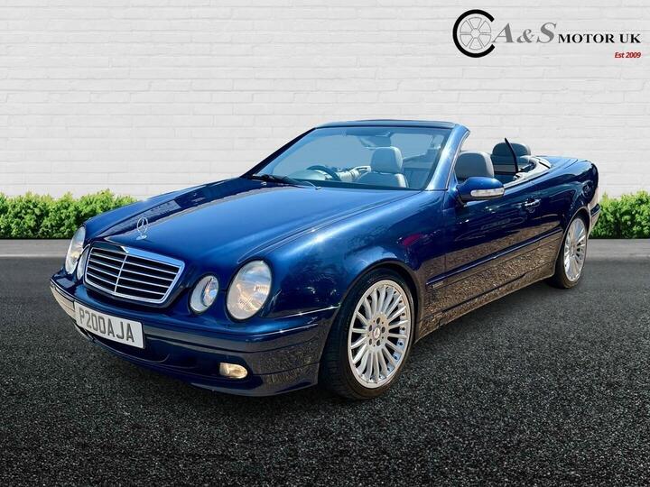 Mercedes-Benz CLK 320 3.2 ELEGANCE CONVERTIBLE